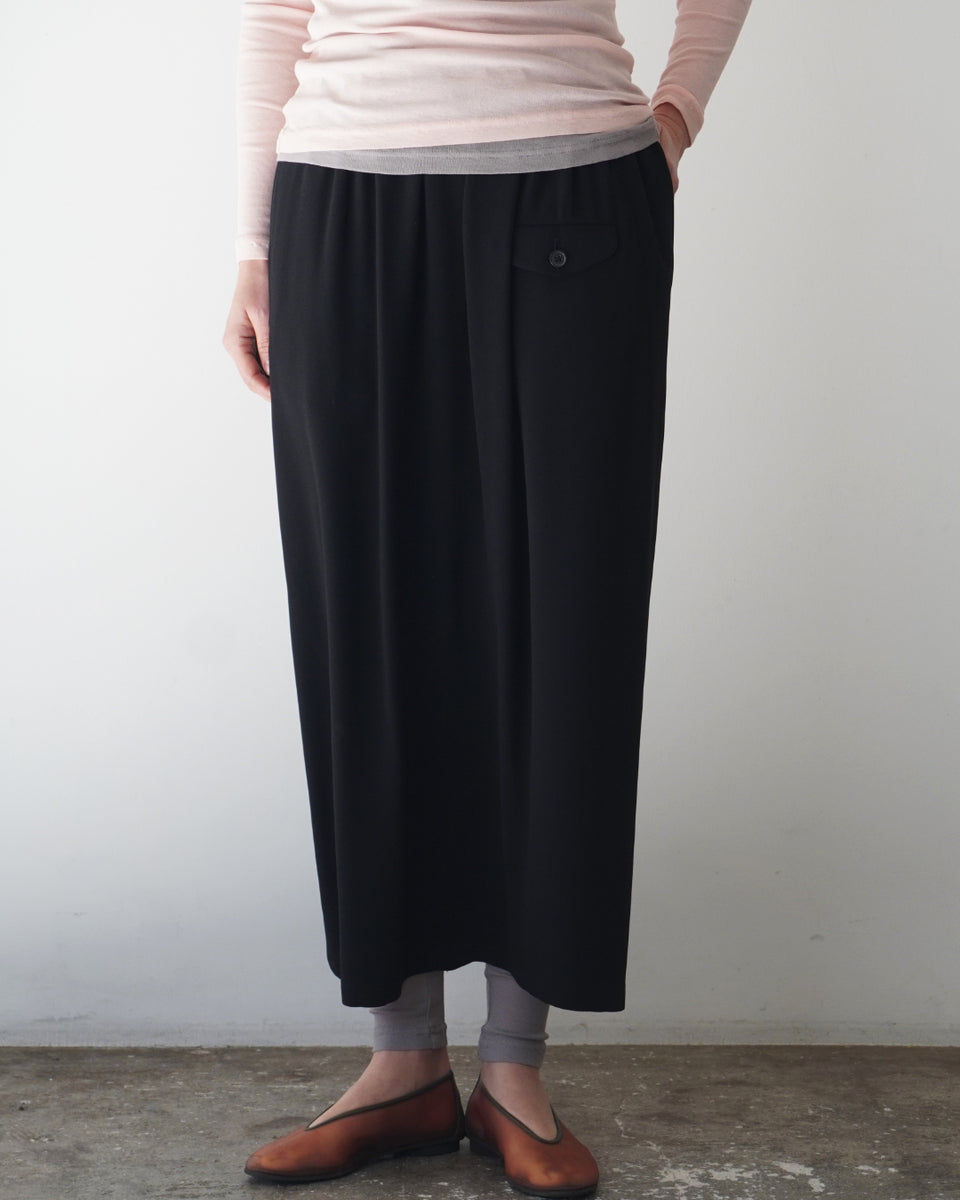 ゴーシュ バックサテンブラック ロングスカート【正規販売店】 通販 服