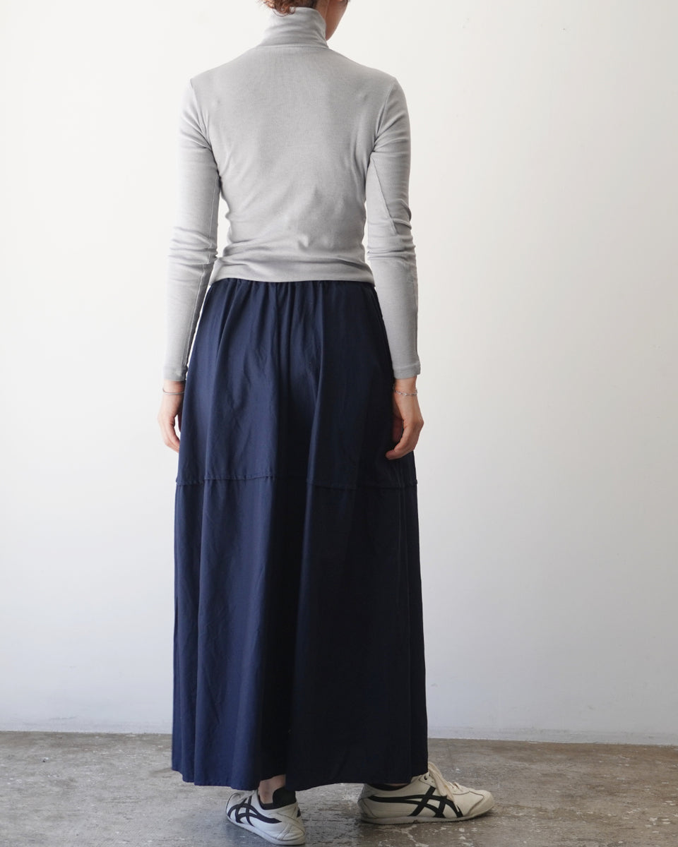 PLEATS PLEASE ネイビー ロングスカート　半スリット入り PLEATS PLEASE ネイビー ロングスカート 半スリット入り PLEATS