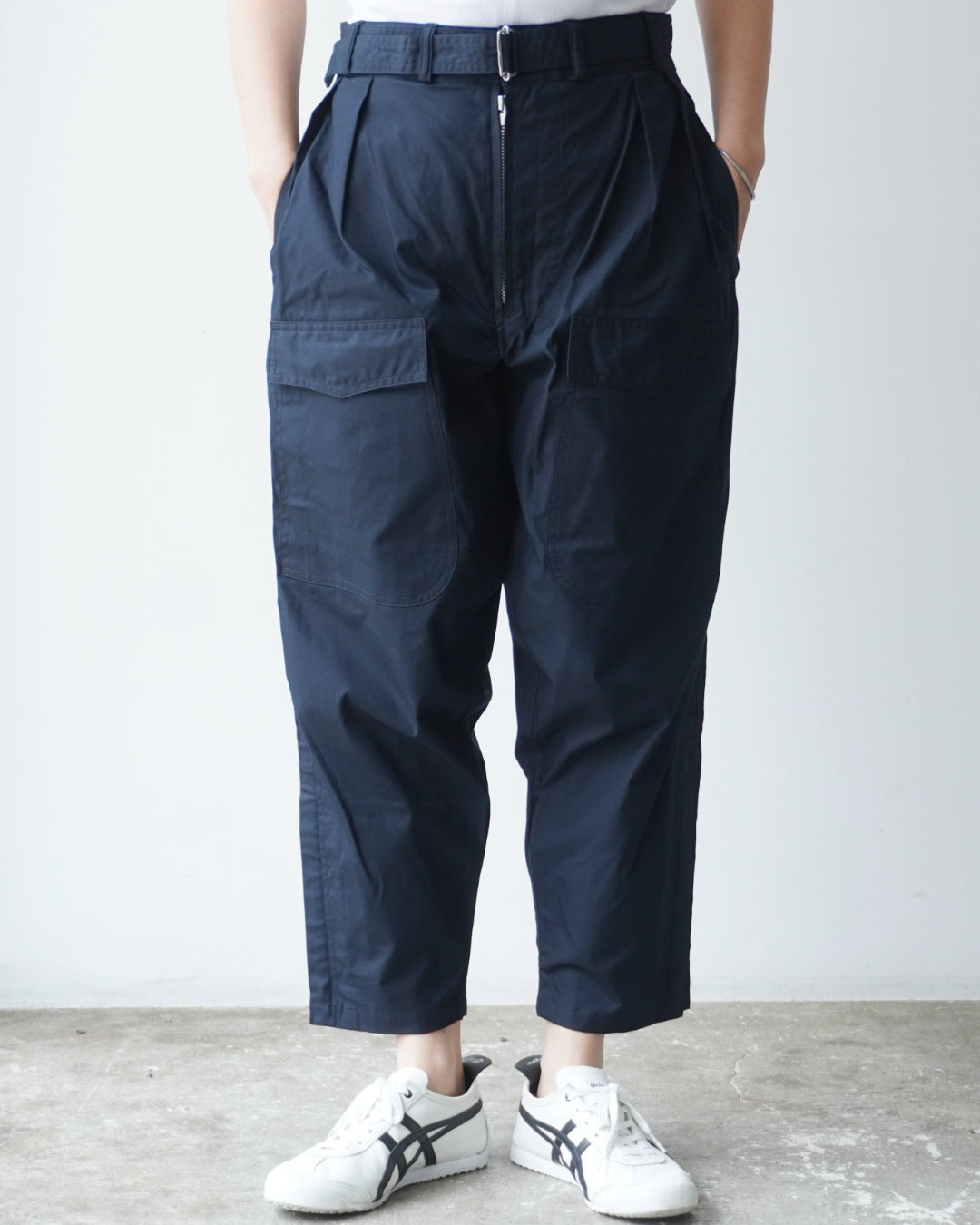 TUKI pilot pants / navy blue / oxford / size0,4