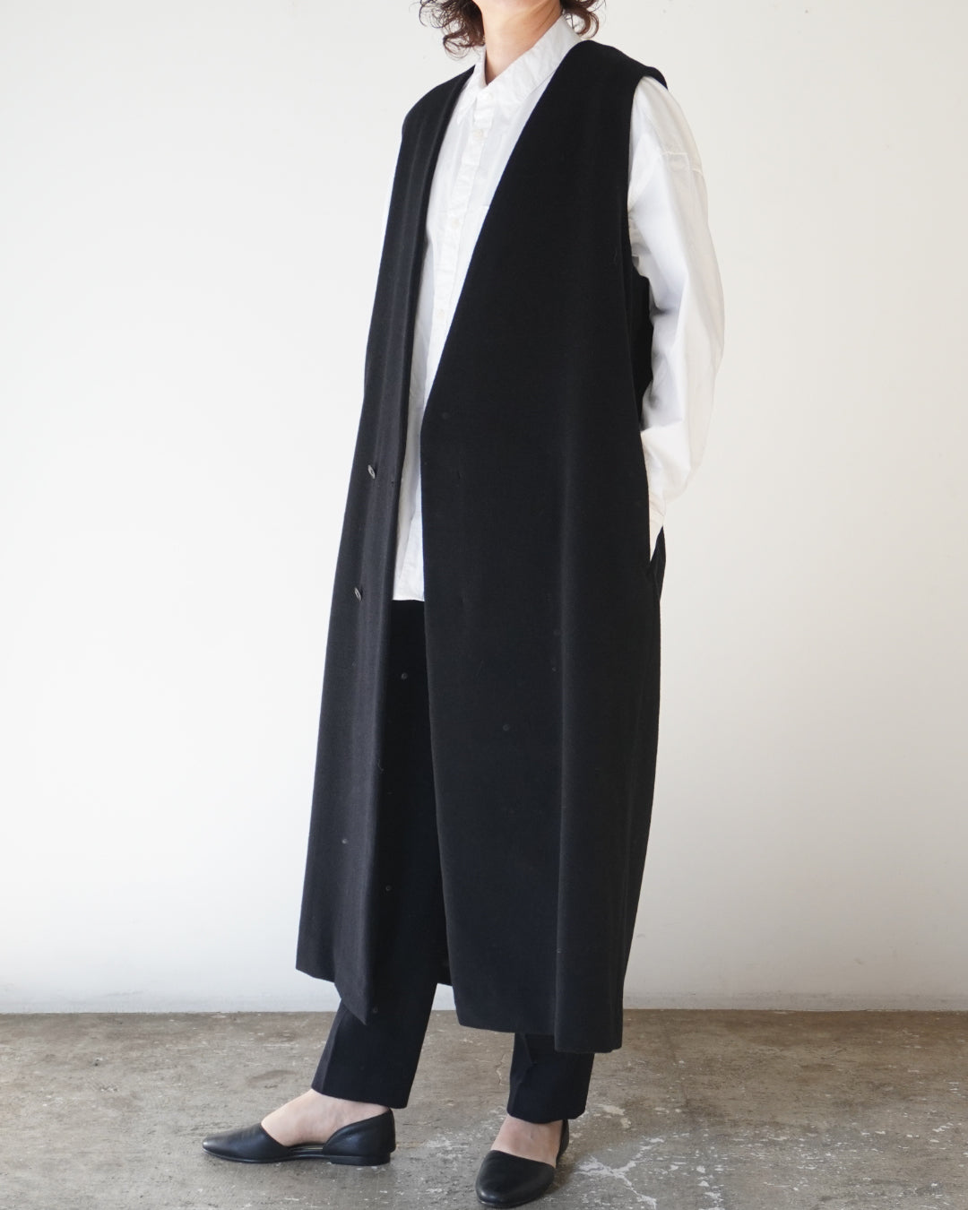 ゴーシュ ウールベロア ベストコート /  ブラック