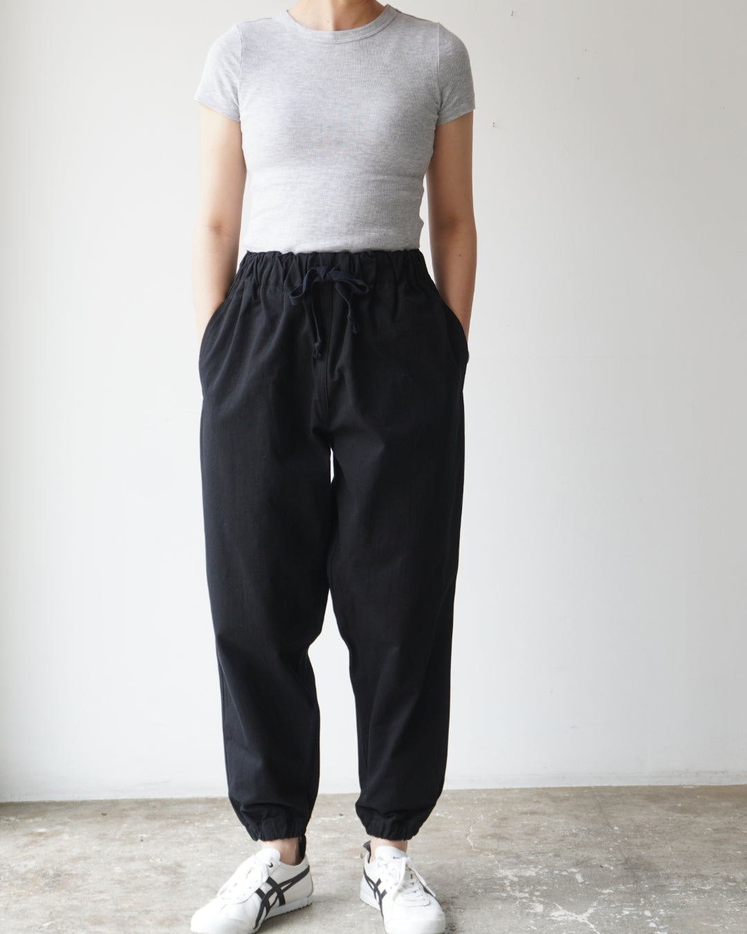 TUKI gum pants / black / solid twill / size1