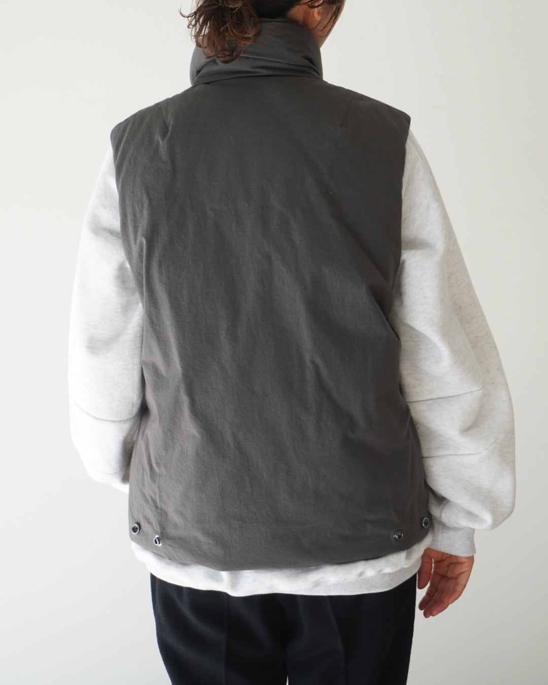 ゴーシュ コットンパフダウン ダウンベスト / チャコールグレー