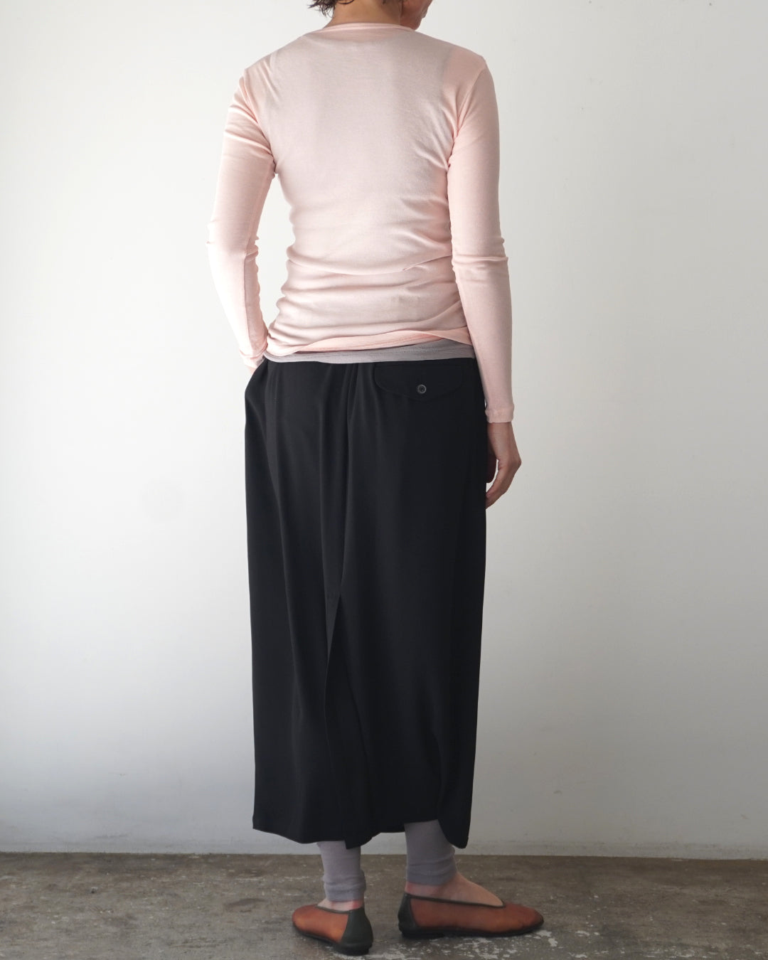 ゴーシュ バックサテンブラック ロングスカート【正規販売店】 通販 服