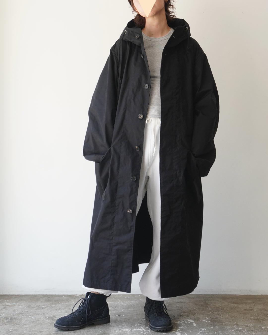 TUKI hooded coat / size4 / black