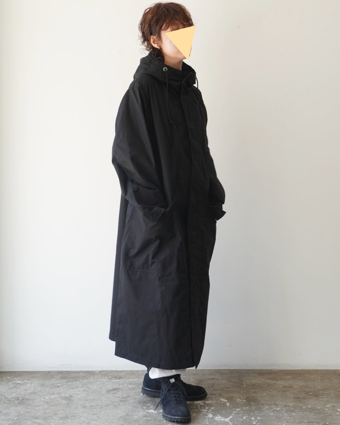 TUKI hooded coat / size4 / black