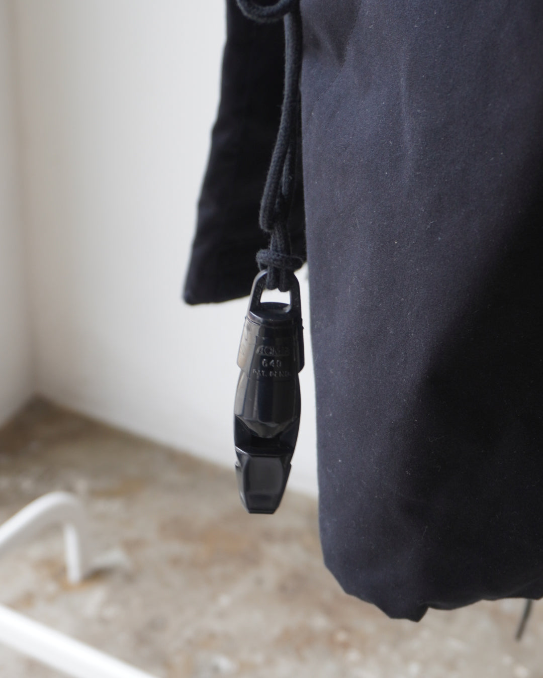 TUKI anorak jacket / size4 / black
